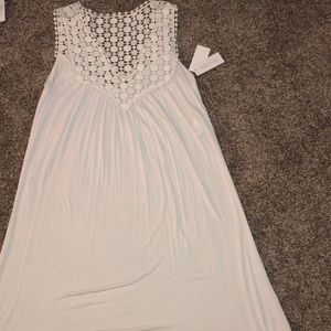 Kenneth Cole white bathing suit cover up